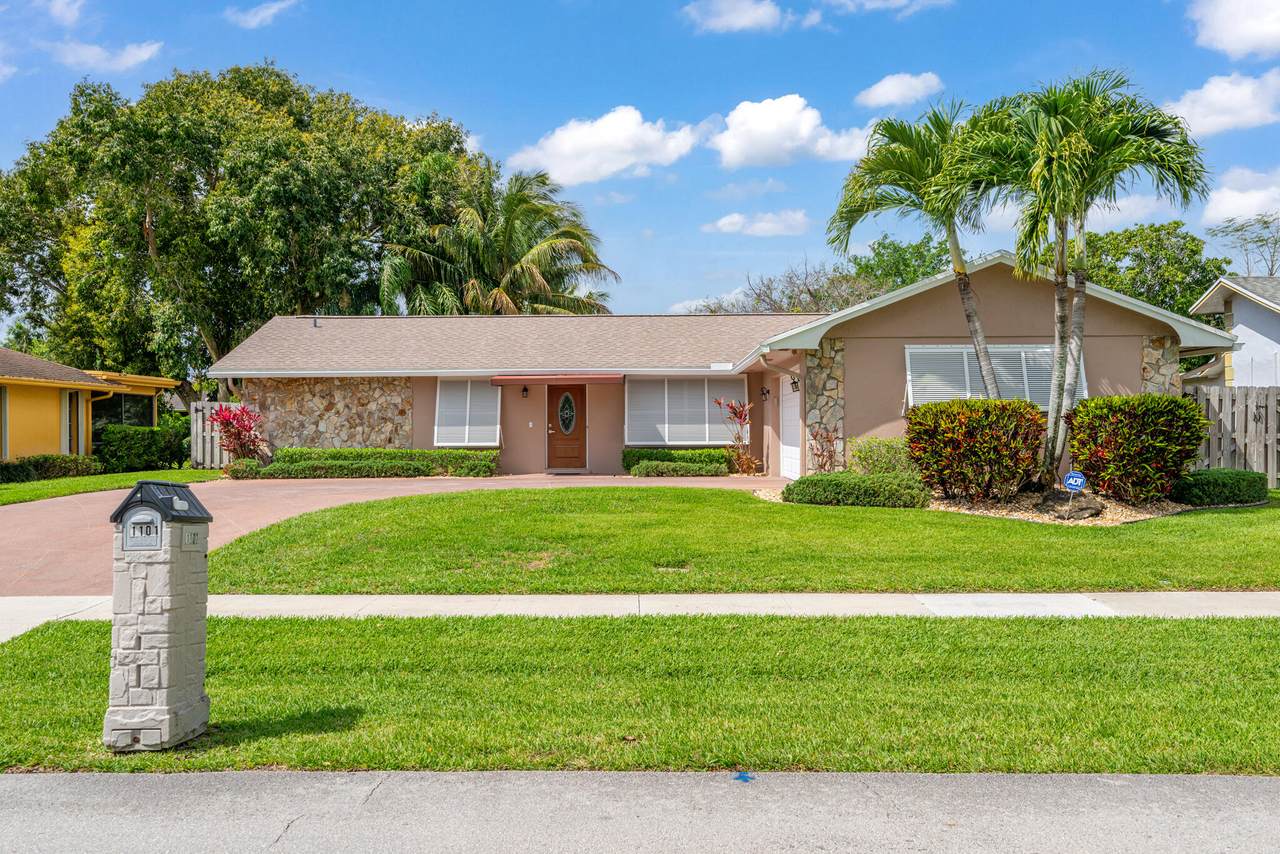 1101 Mystic Way - Photo 1