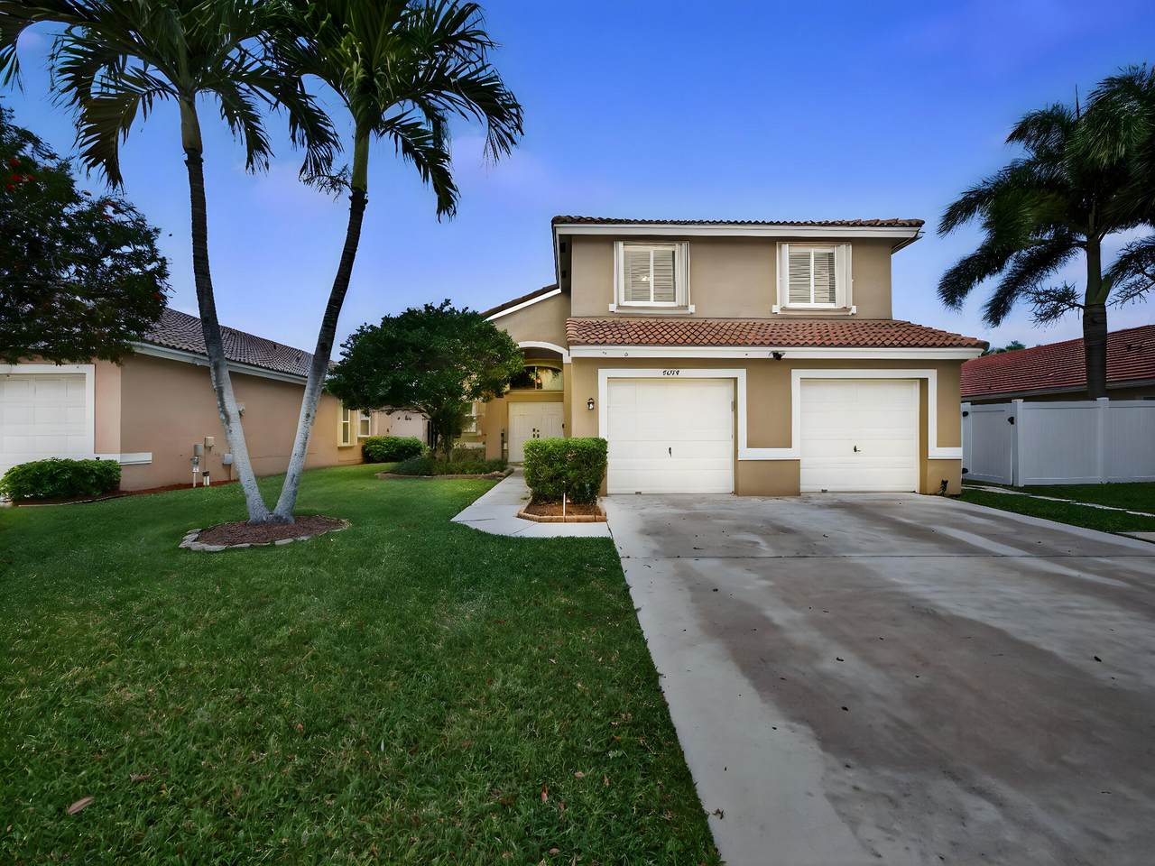 5053 Prairie Dunes Village Circle - Photo 1