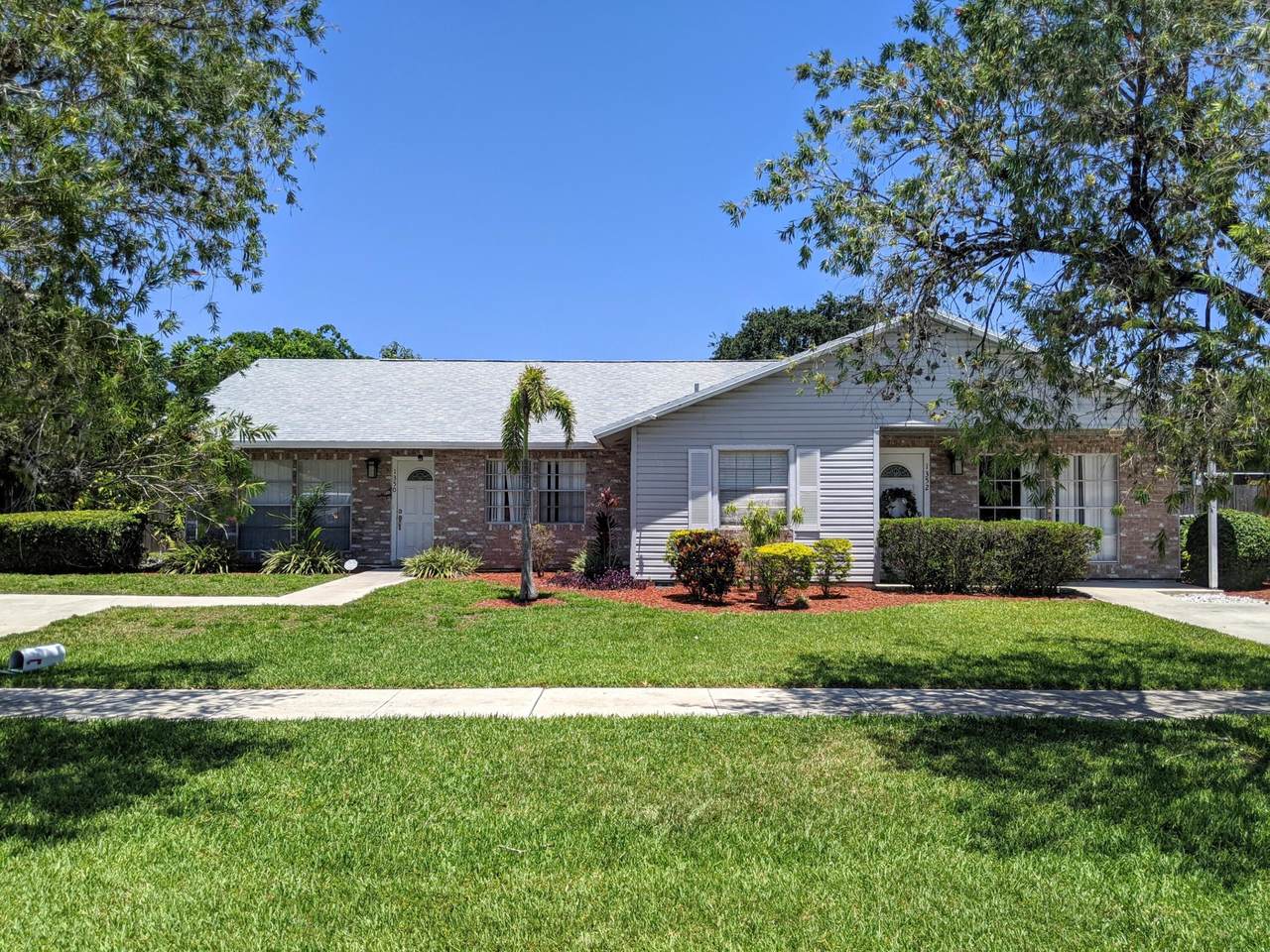 1350 Riverside Circle - Photo 1