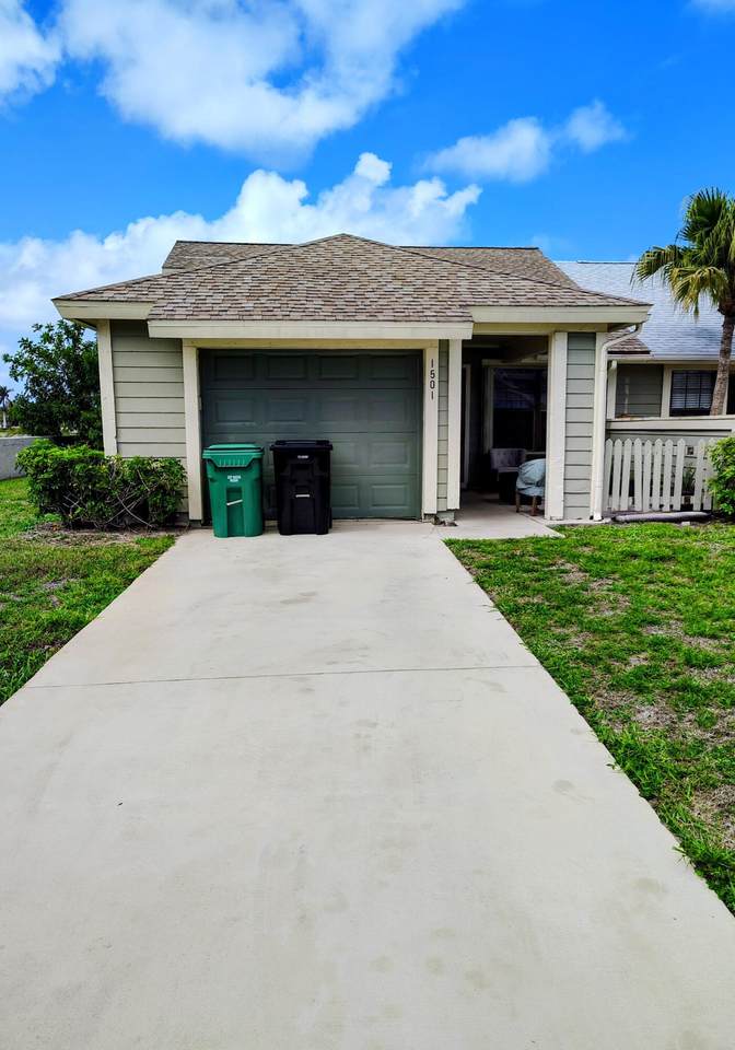 1501 Dewberry Court - Photo 1