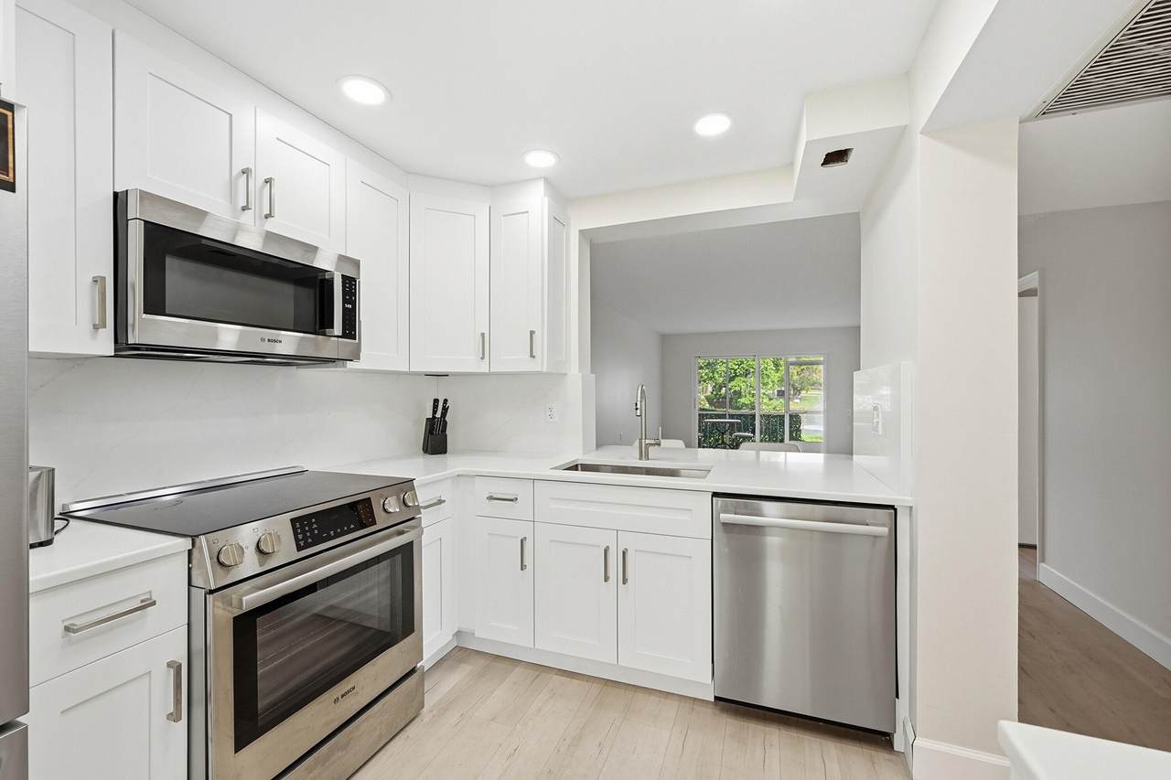 2709 Nassau Bend - Photo 1