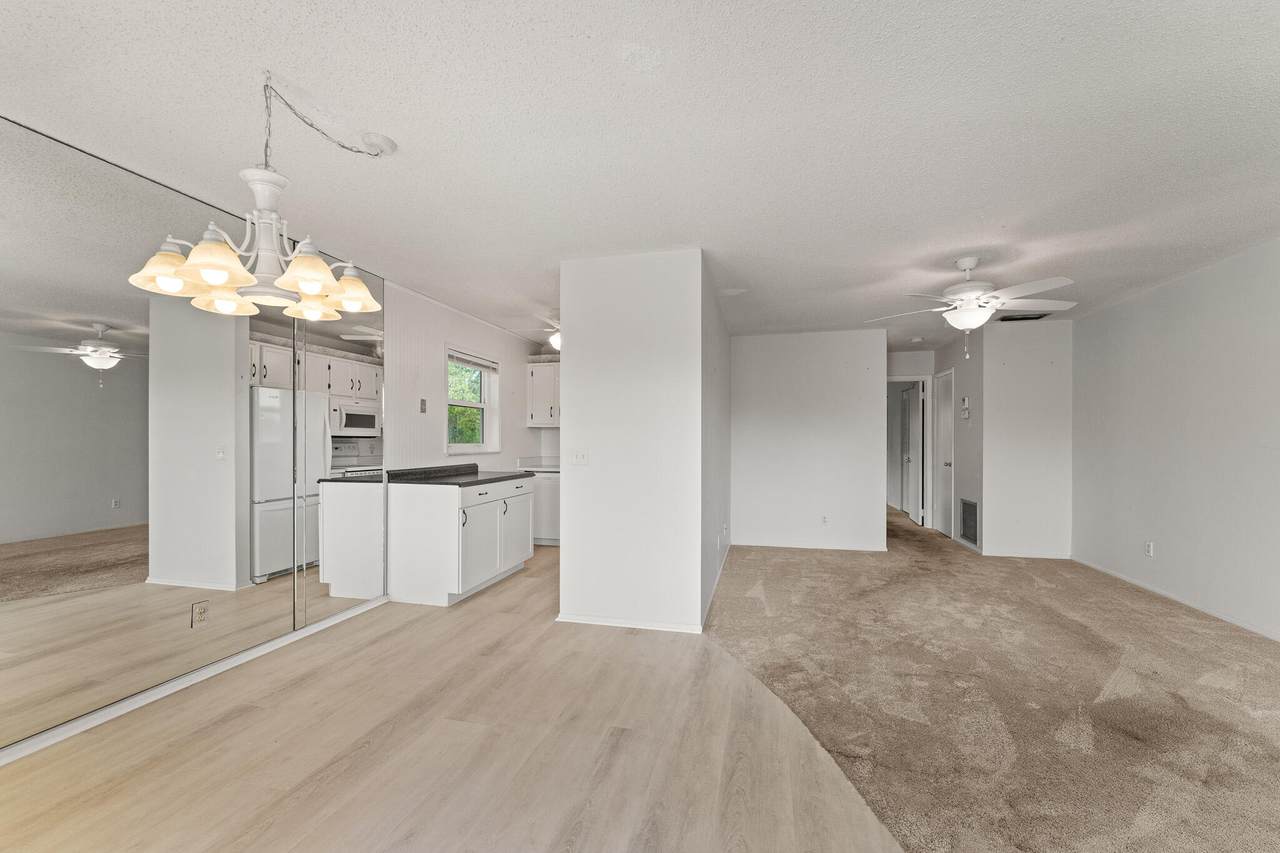 1225 21st Street - Photo 1