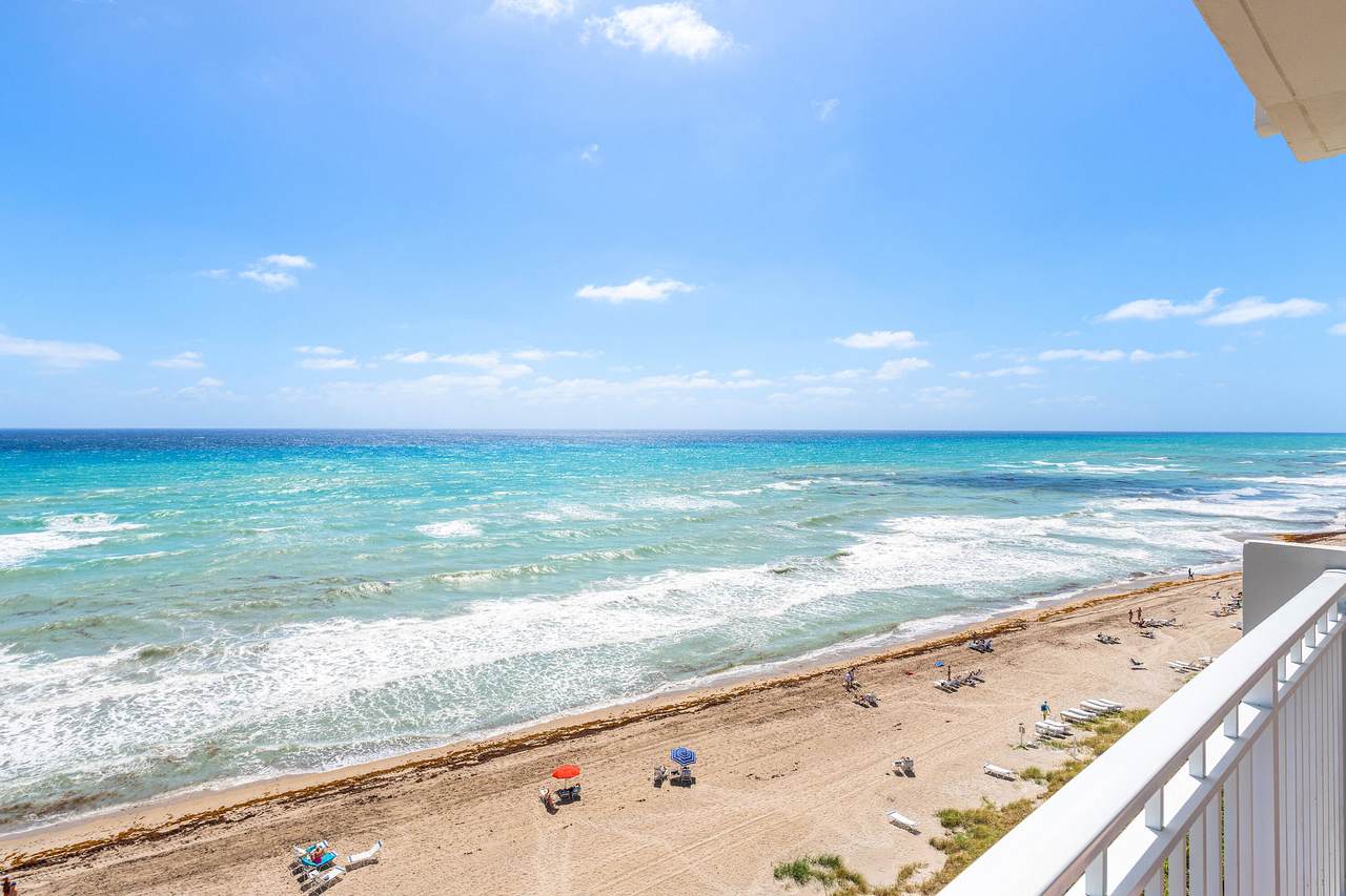 https://bt-photos.global.ssl.fastly.net/beaches/1280_boomver_1_B26012710-2.jpg