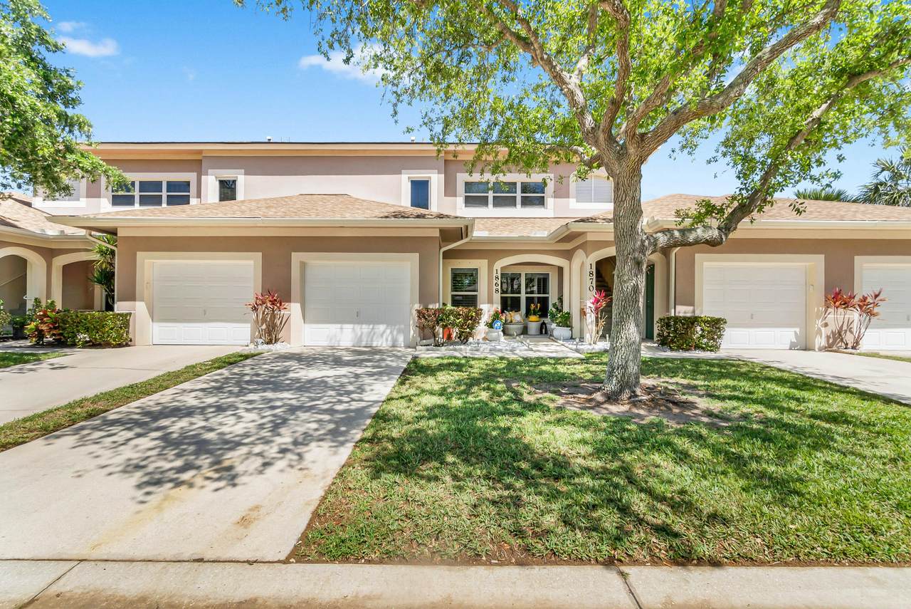 1868 Sanderling Lane - Photo 1