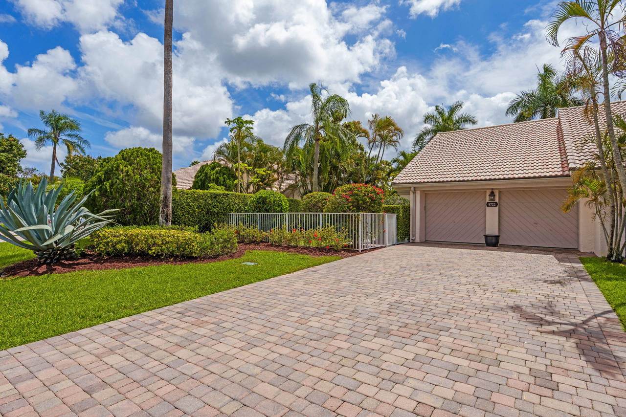 9722 Erica Court - Photo 1