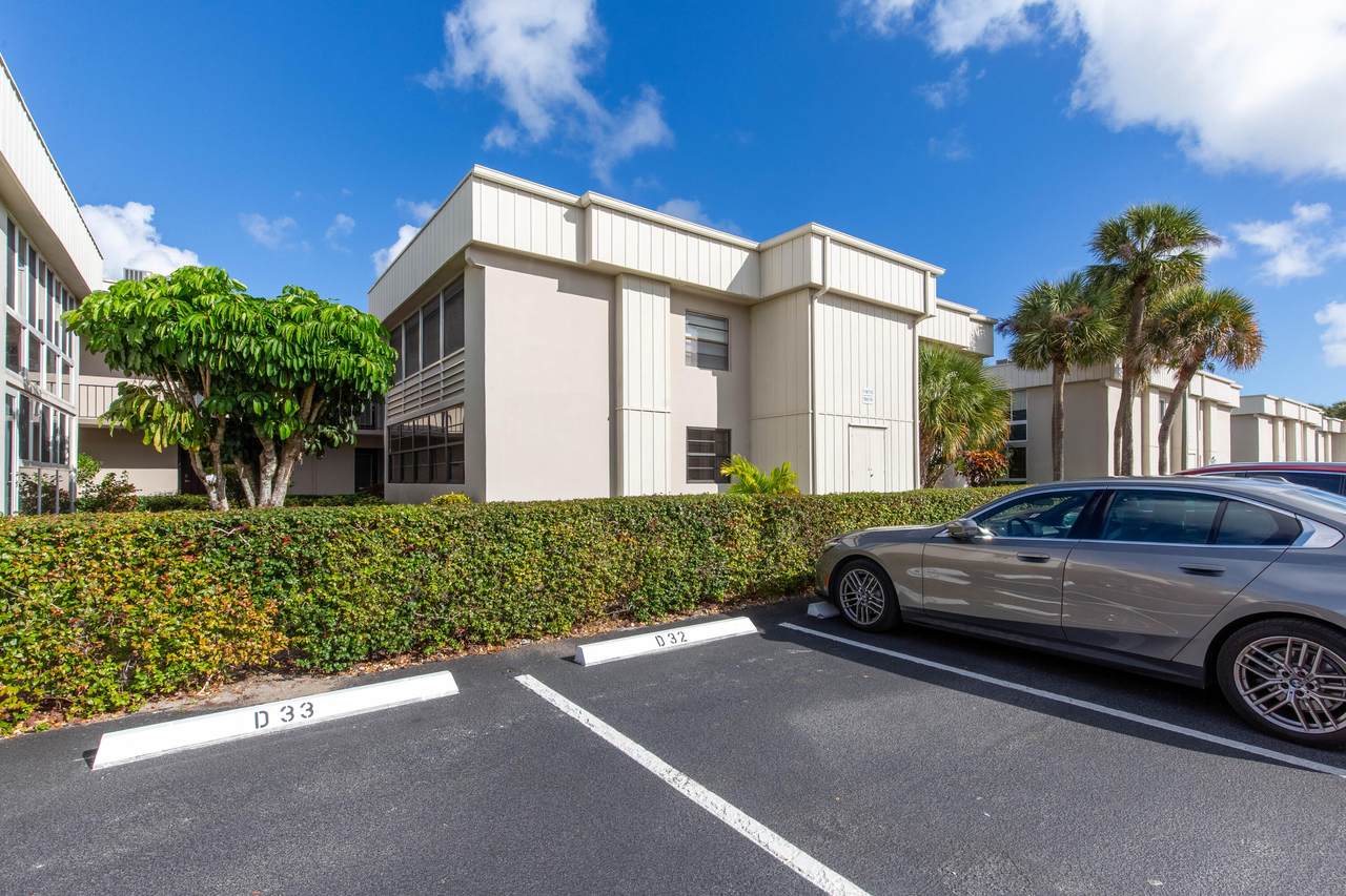 154 Capri - Photo 1