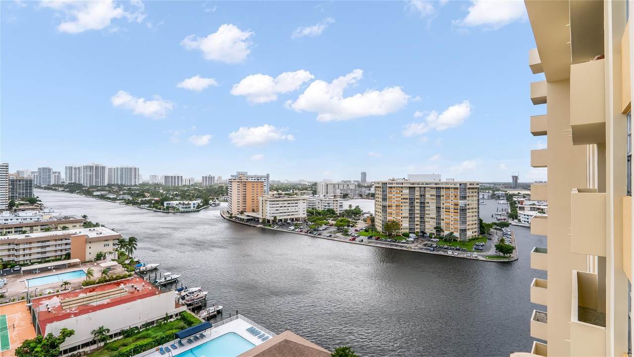 1833 Ocean Drive - Photo 1