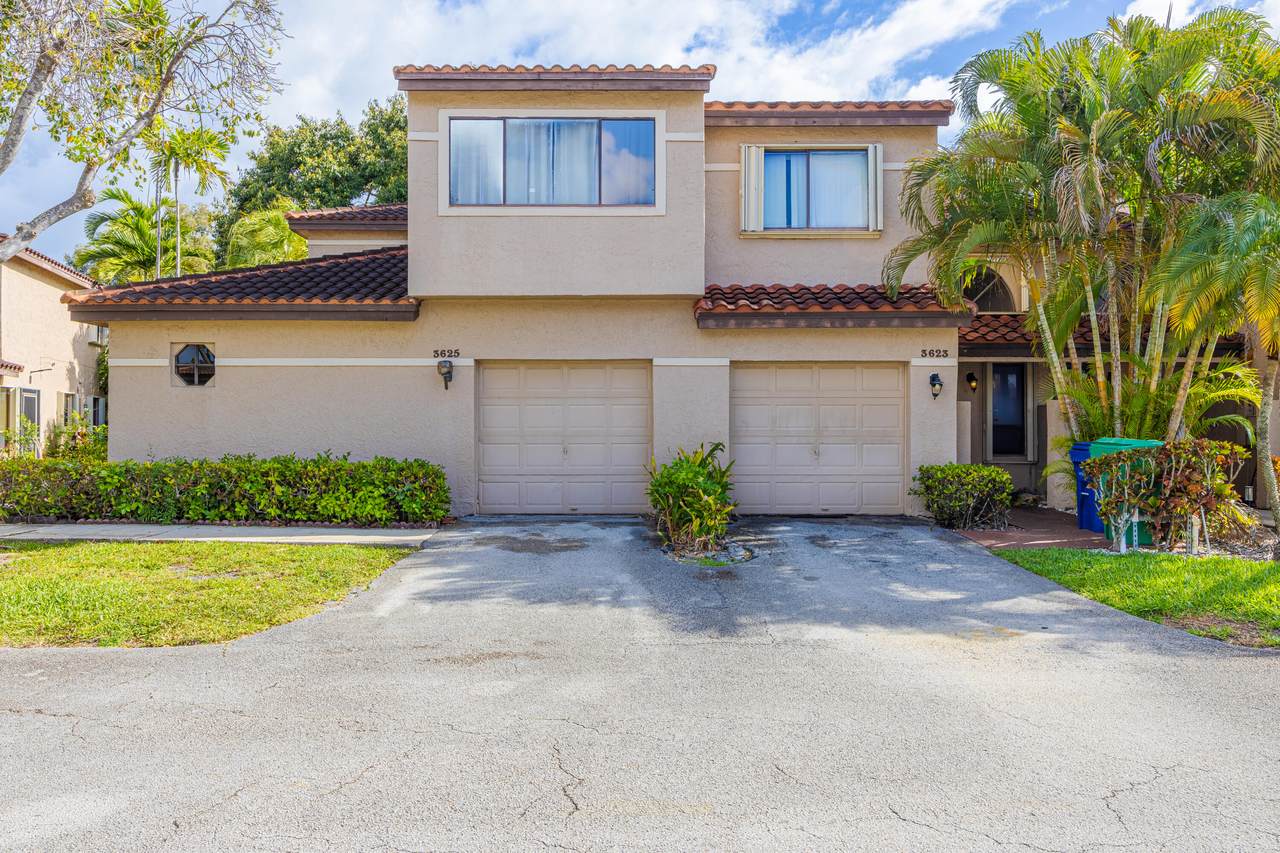 3625 Inverrary Boulevard - Photo 1
