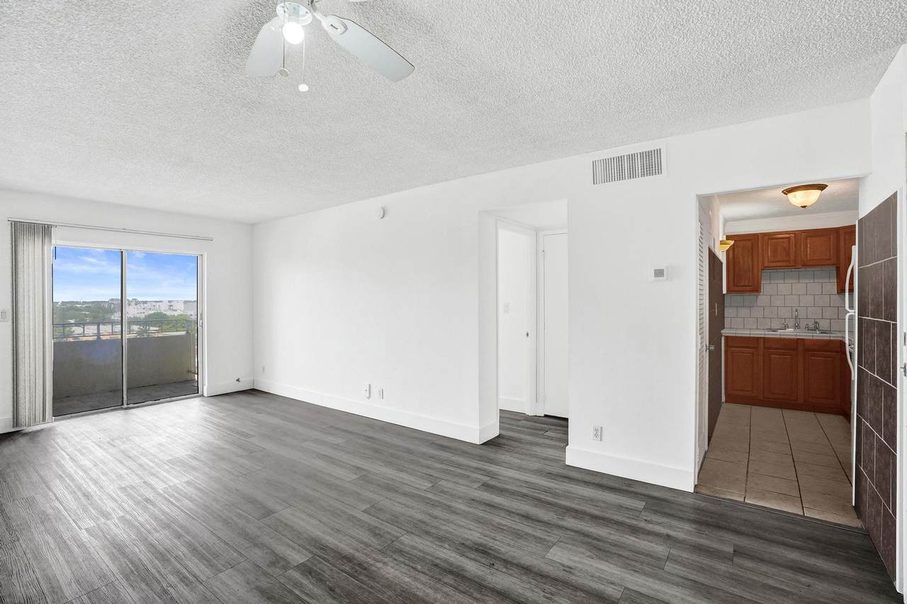 900 18th Avenue - Photo 1