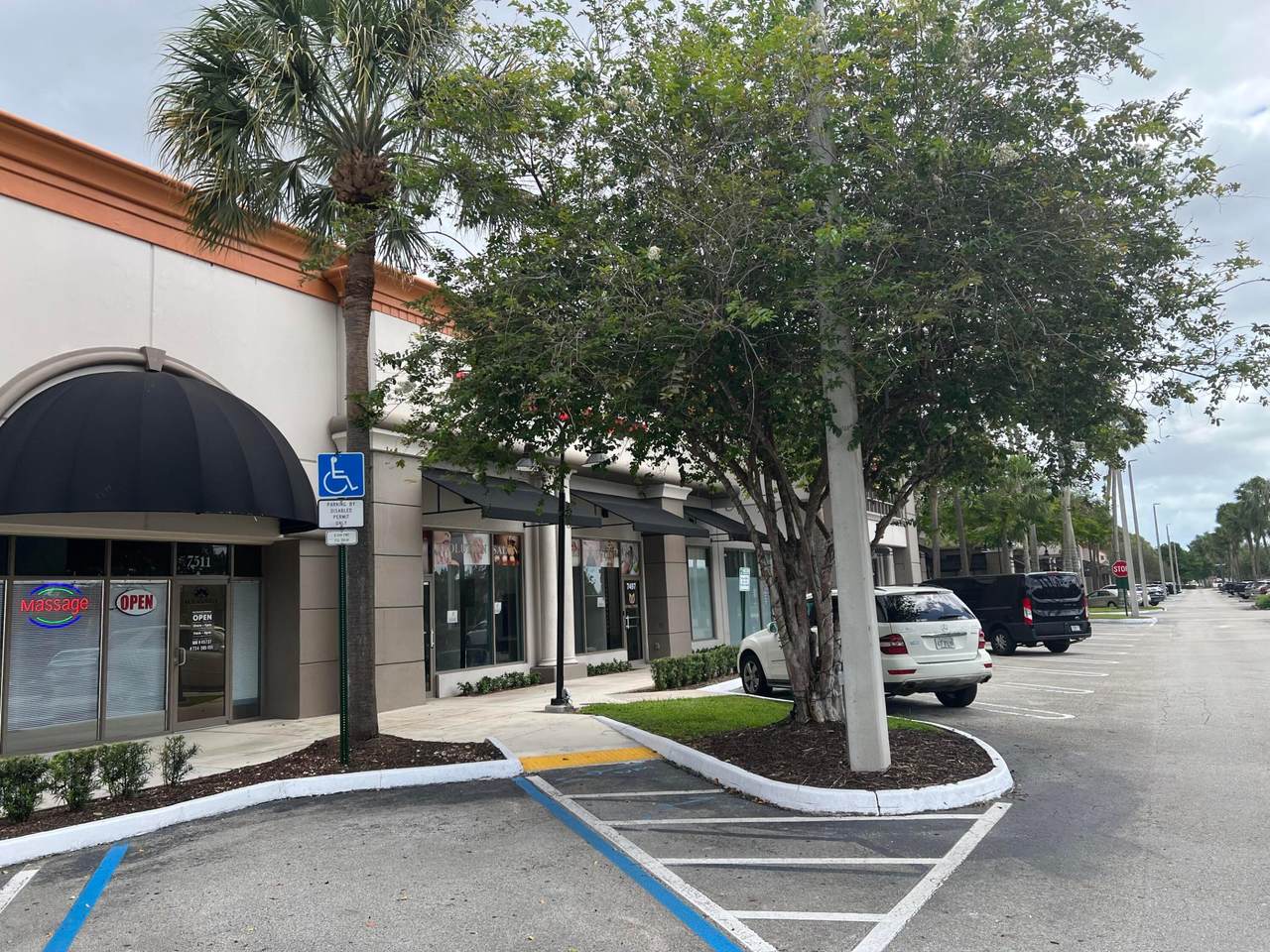 7511 Sample Road - Photo 1