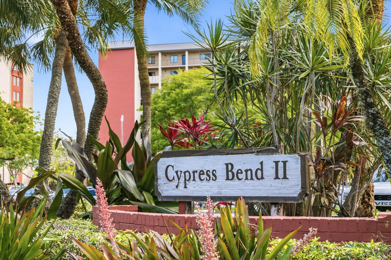 2202 Cypress Bend Drive - Photo 1