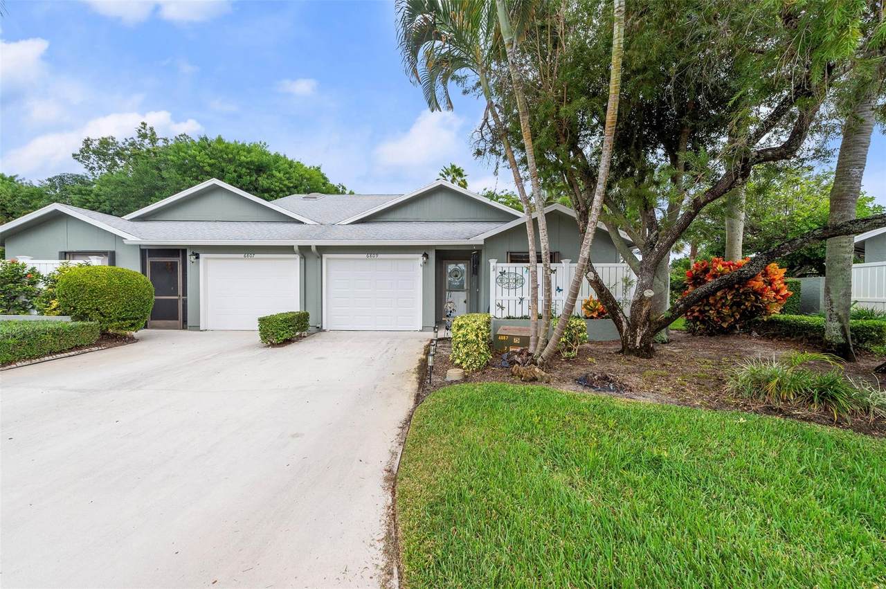 6809 Yorktown Drive - Photo 1