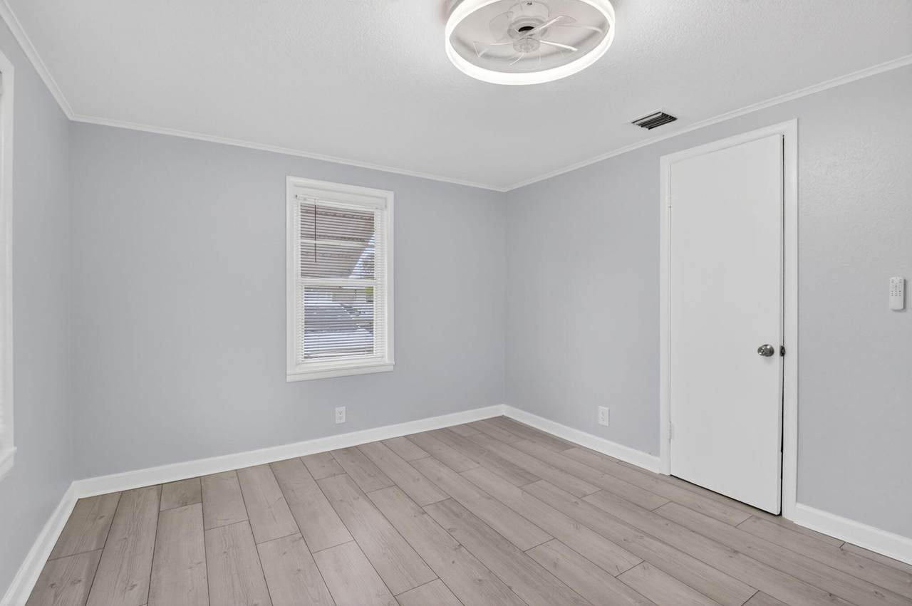 239 6th Avenue - Photo 1