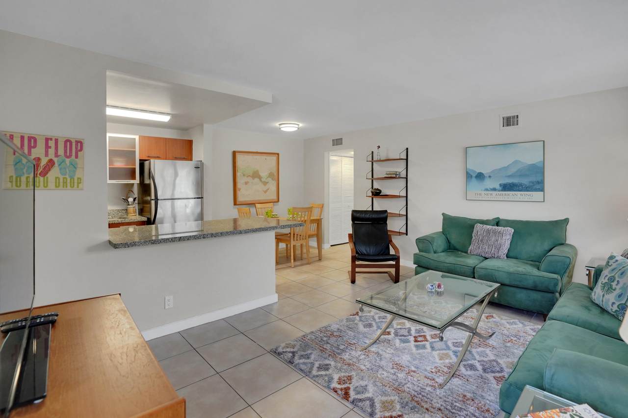 3212 9th - Photo 1