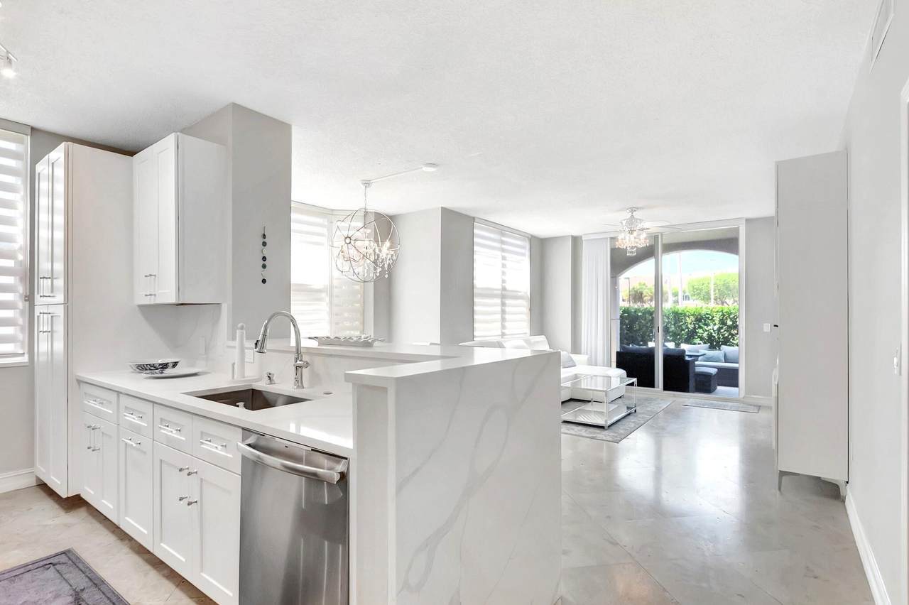 3606 Ocean Boulevard - Photo 1