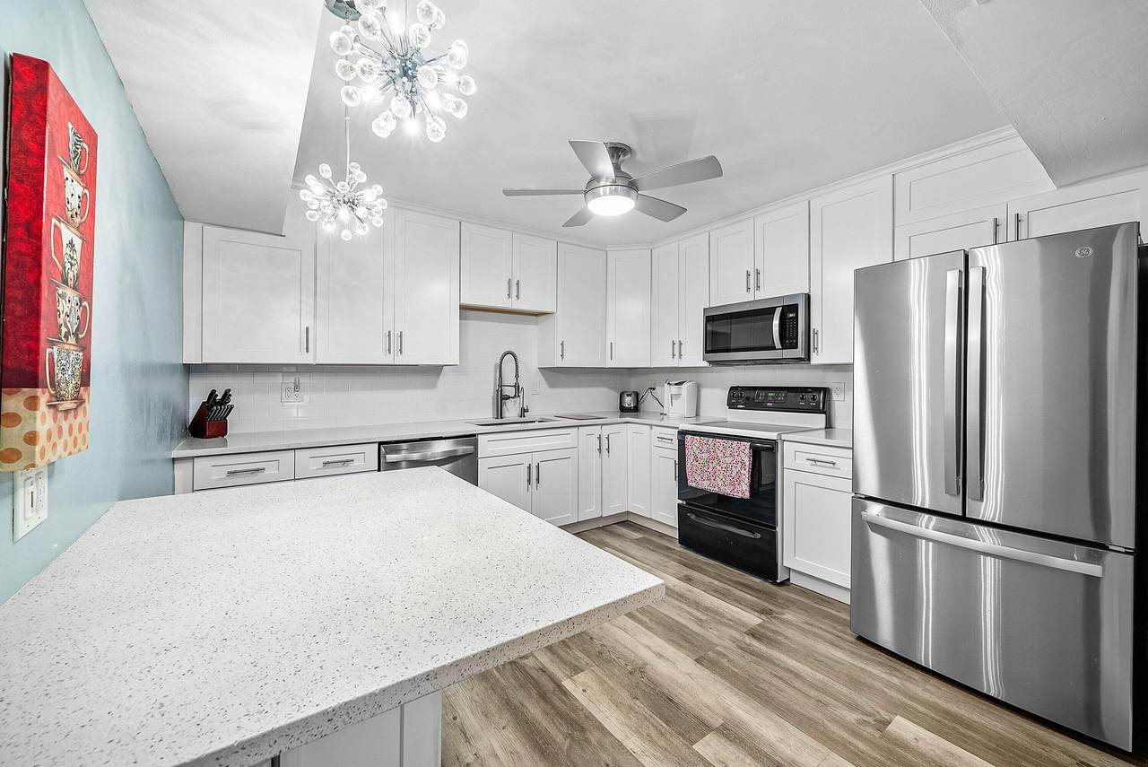 777 29th Avenue - Photo 1