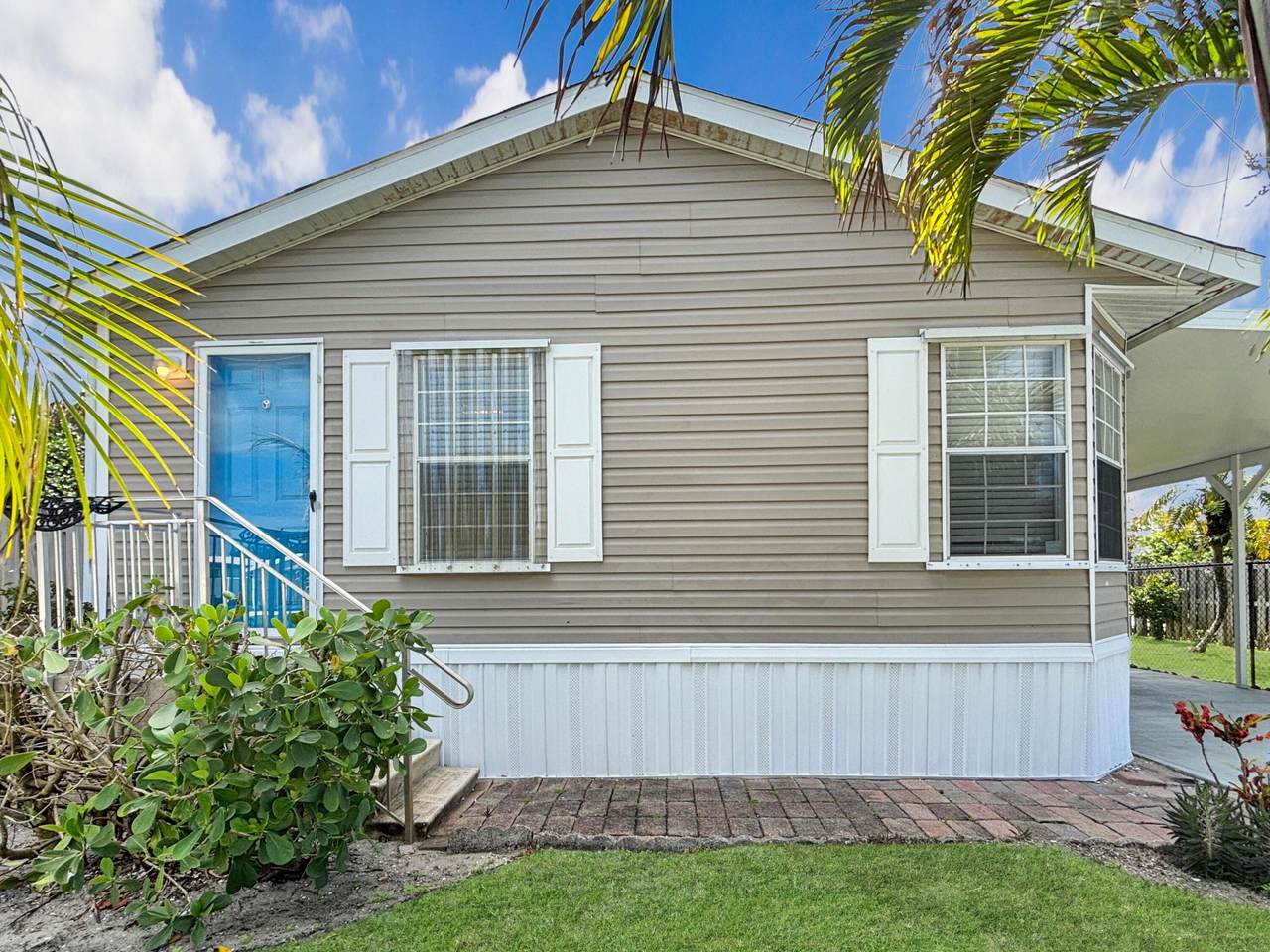 7568 Swan Avenue - Photo 1