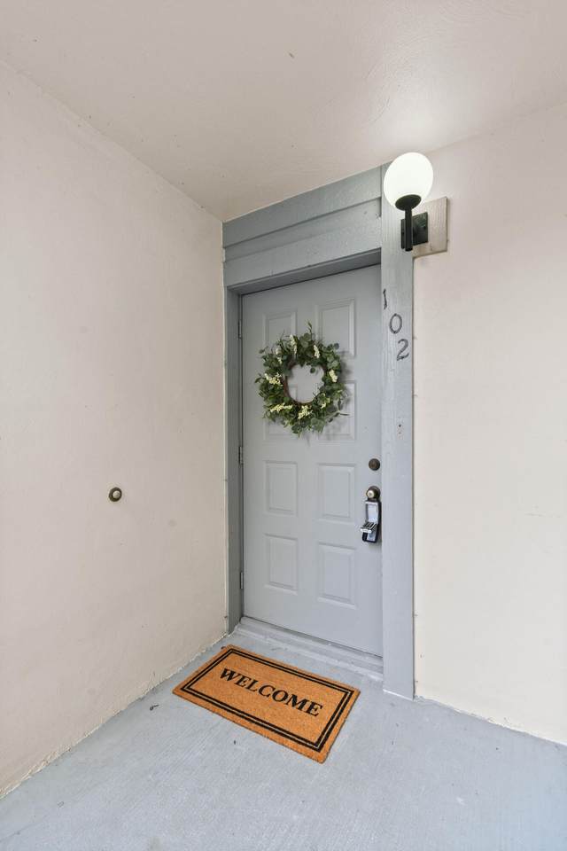 https://bt-photos.global.ssl.fastly.net/beaches/1280_boomver_1_B26016698-3.jpg