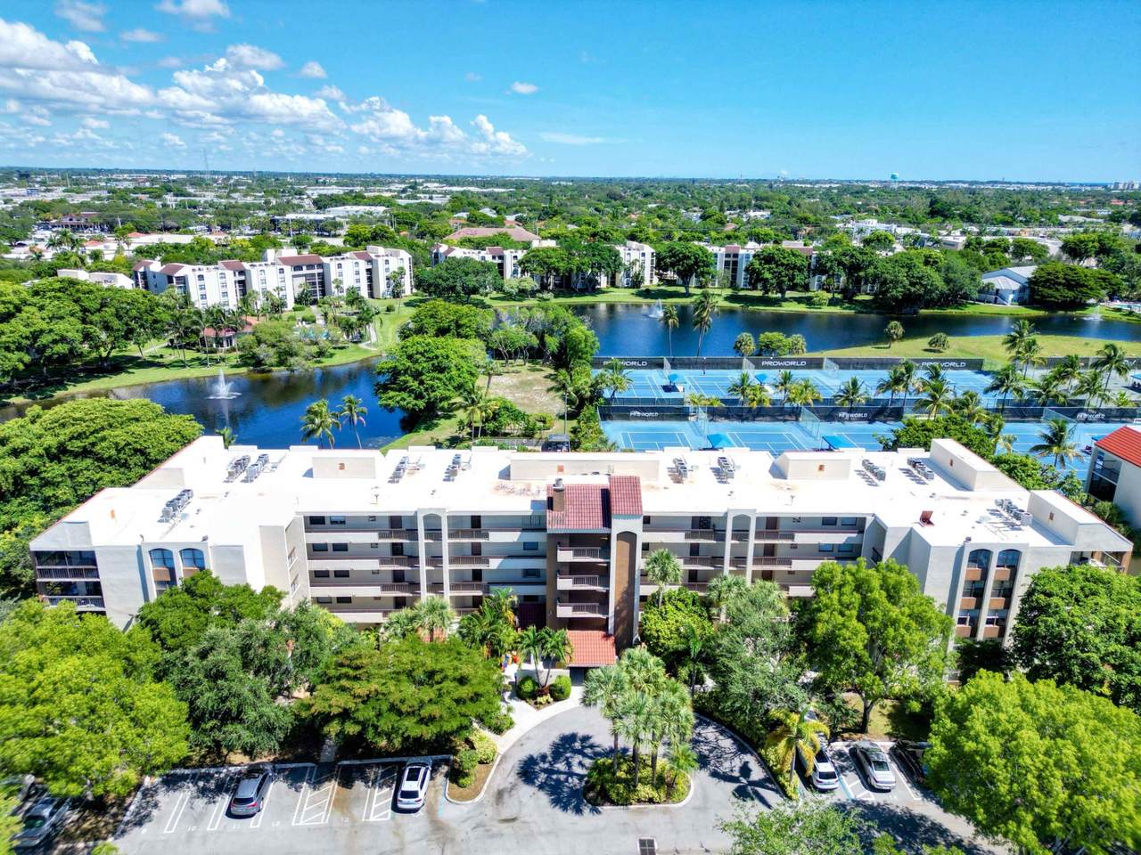 955 Egret Circle - Photo 1