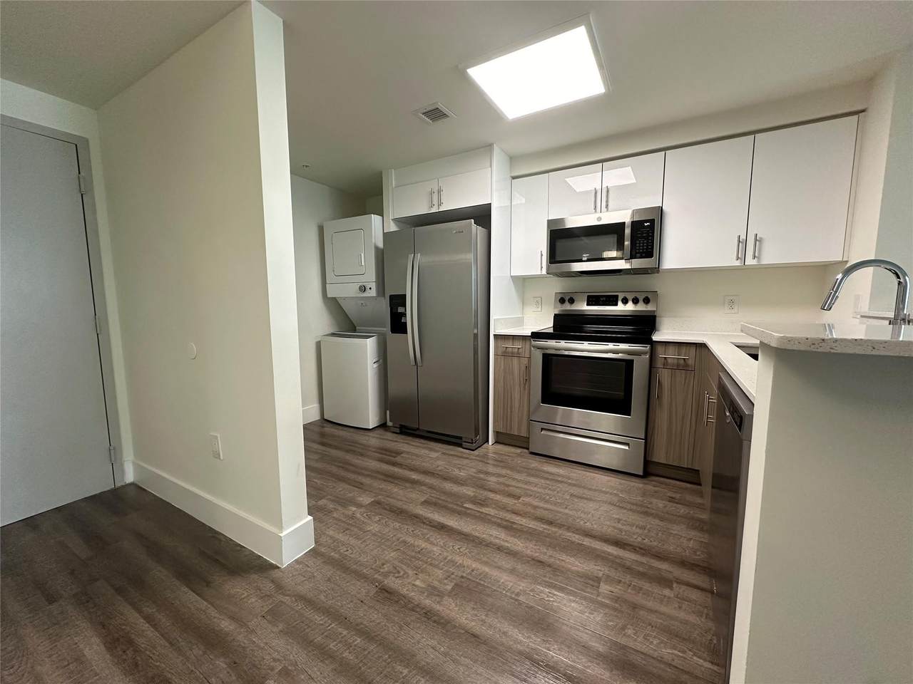 110 12th Street - Photo 1