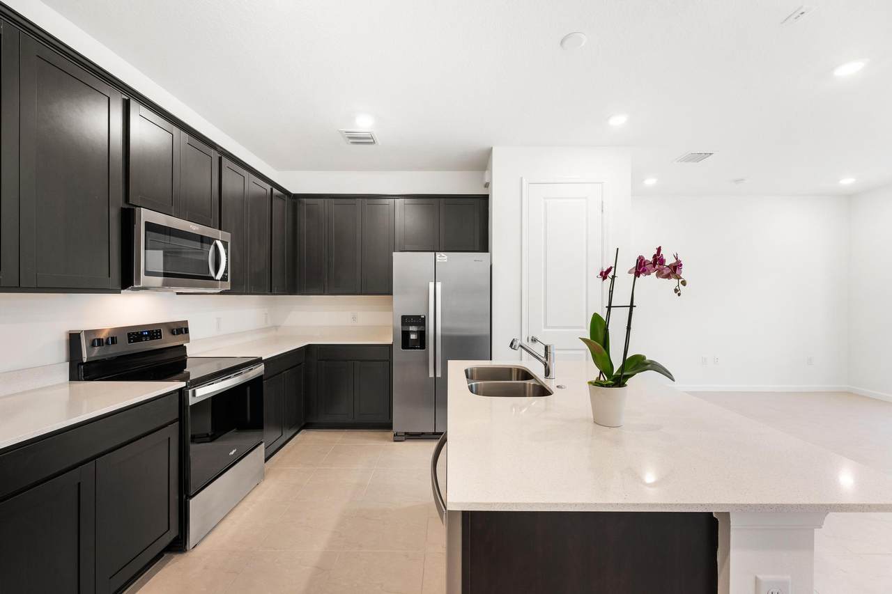 4315 Efendi Drive - Photo 1