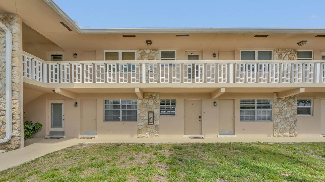 298 6th Avenue - Photo 1