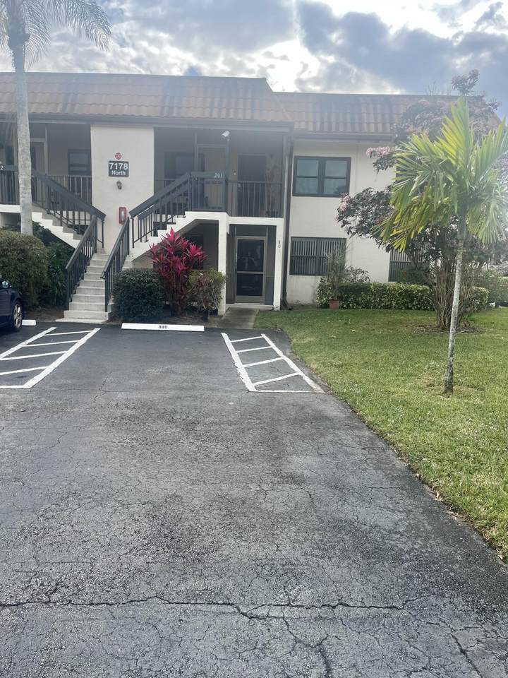 7178 Golf Colony Court - Photo 1