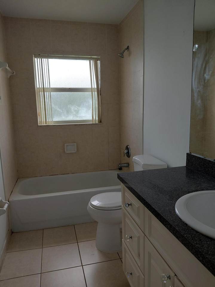 647 Latona Avenue - Photo 1