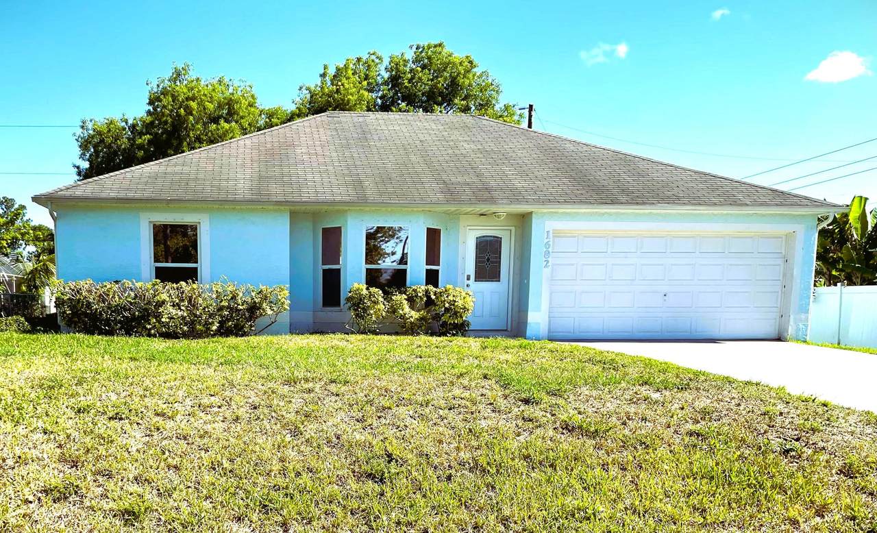 1682 Glacador Avenue - Photo 1