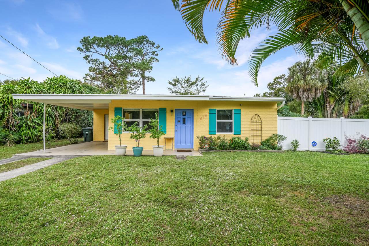 1815 30th Street - Photo 1