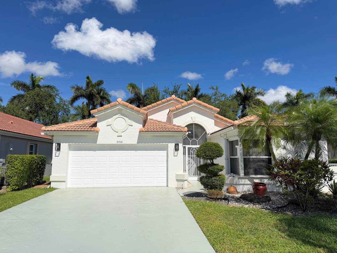9706 Harbour Lake Circle - Photo 1