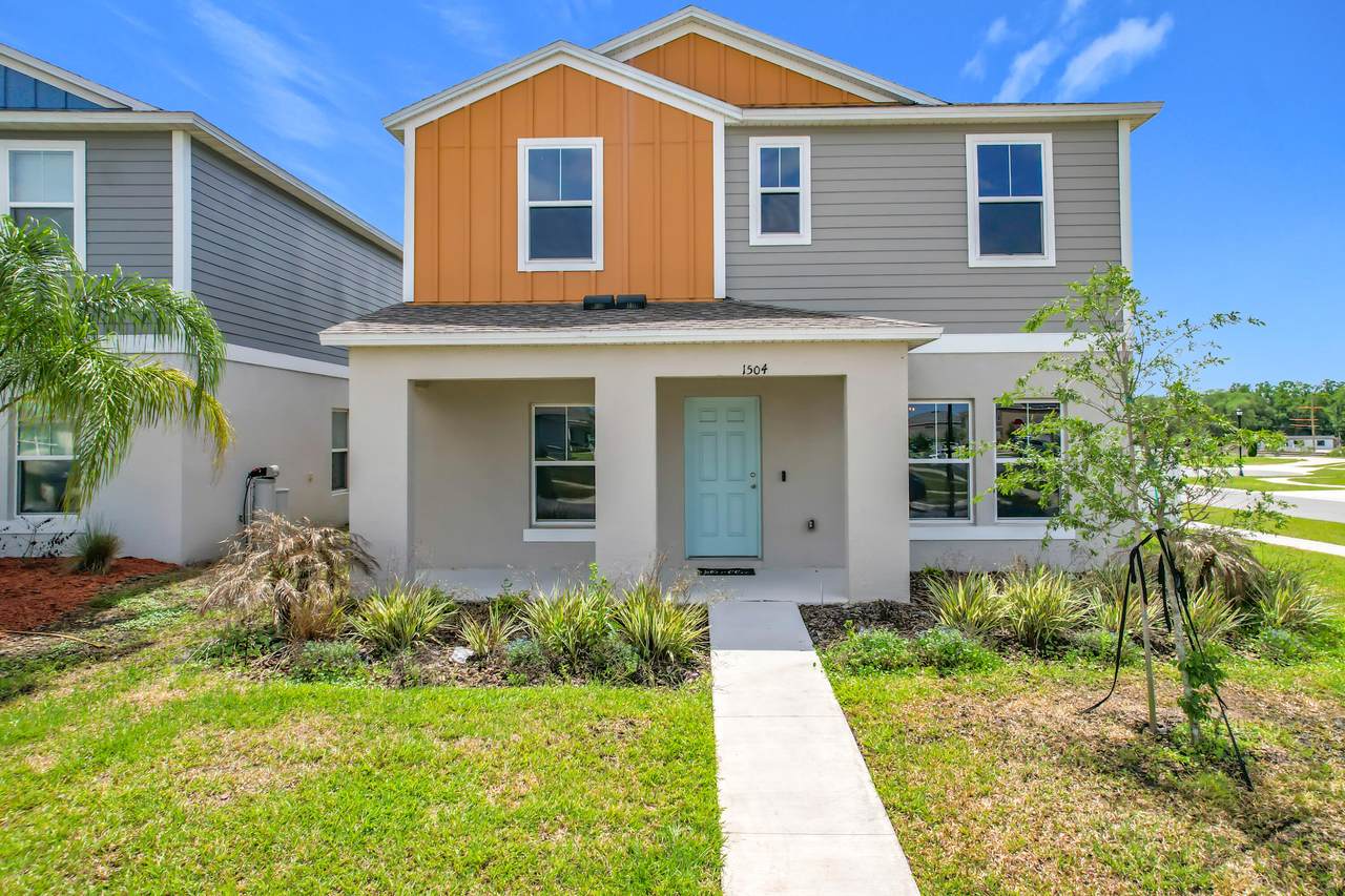 1504 Hummingbird Road - Photo 1