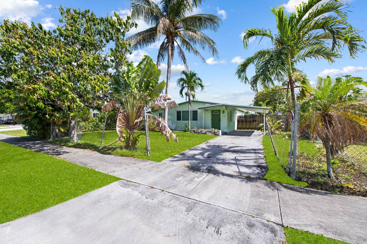160 60th Street - Photo 1