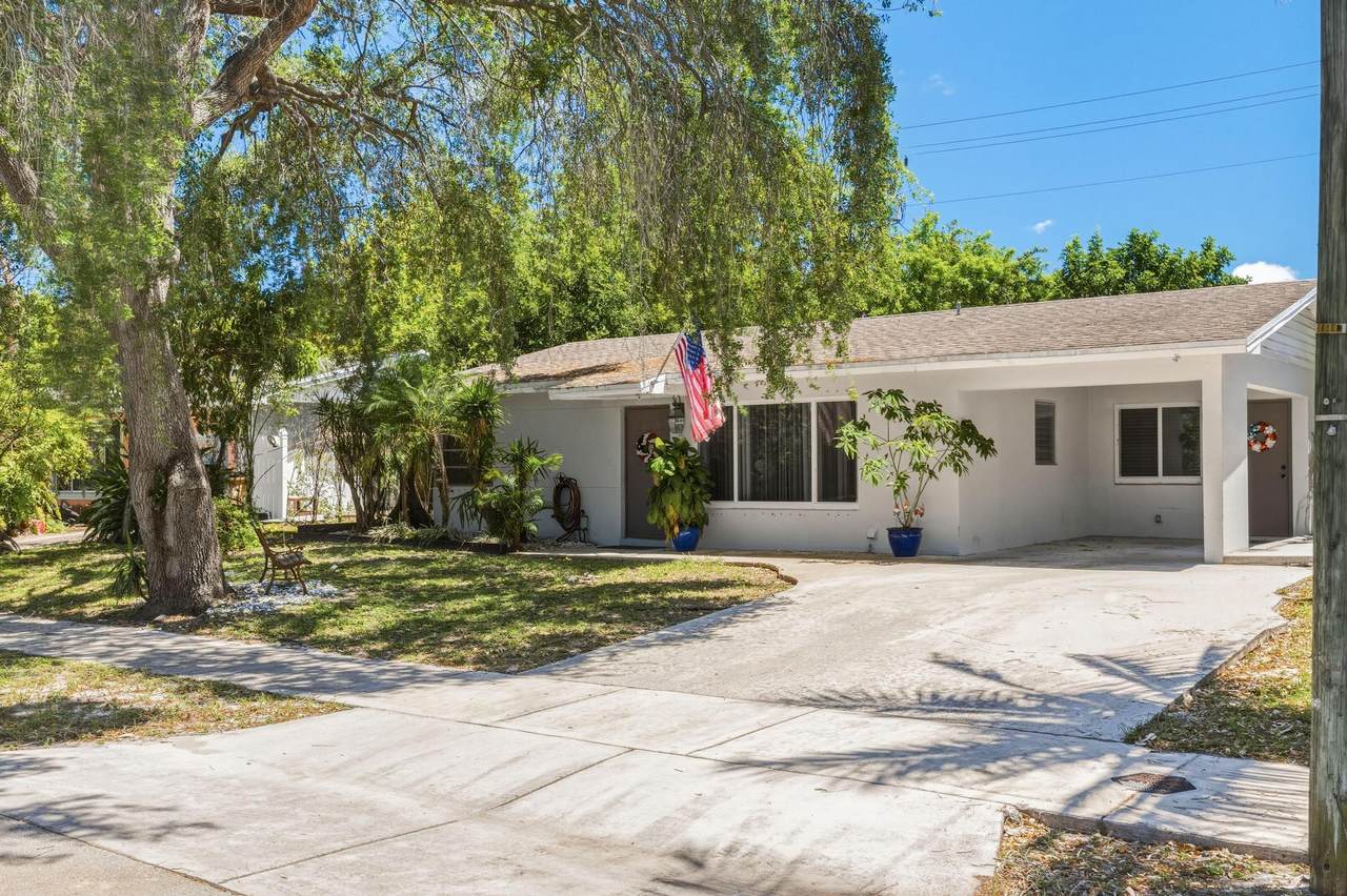 340 44th Court - Photo 1
