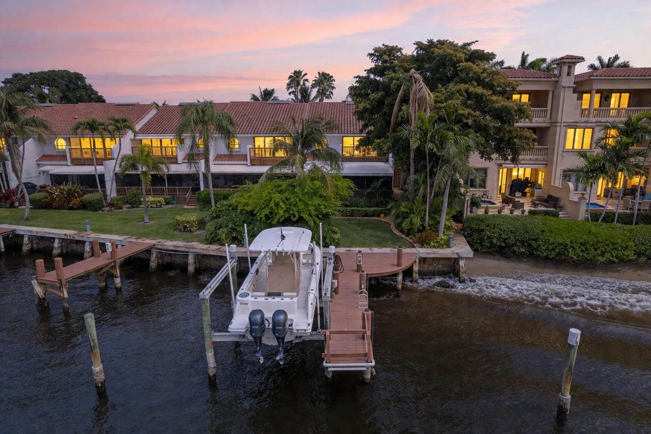 5552 Ocean Boulevard - Photo 1