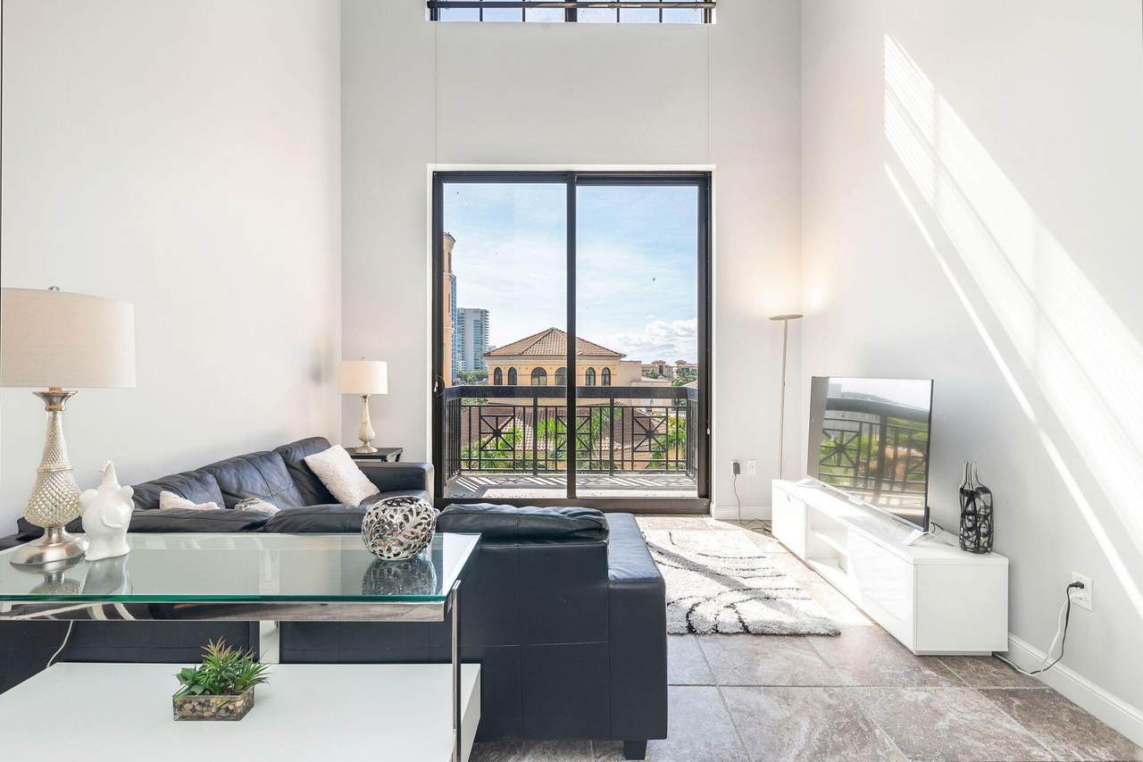 801 Olive Avenue - Photo 1