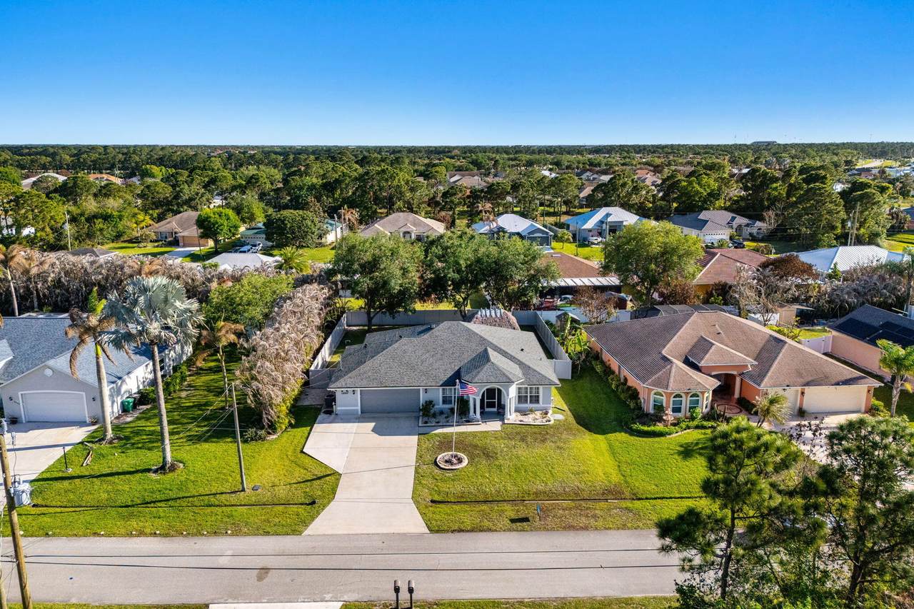 5944 Baynard Drive - Photo 1