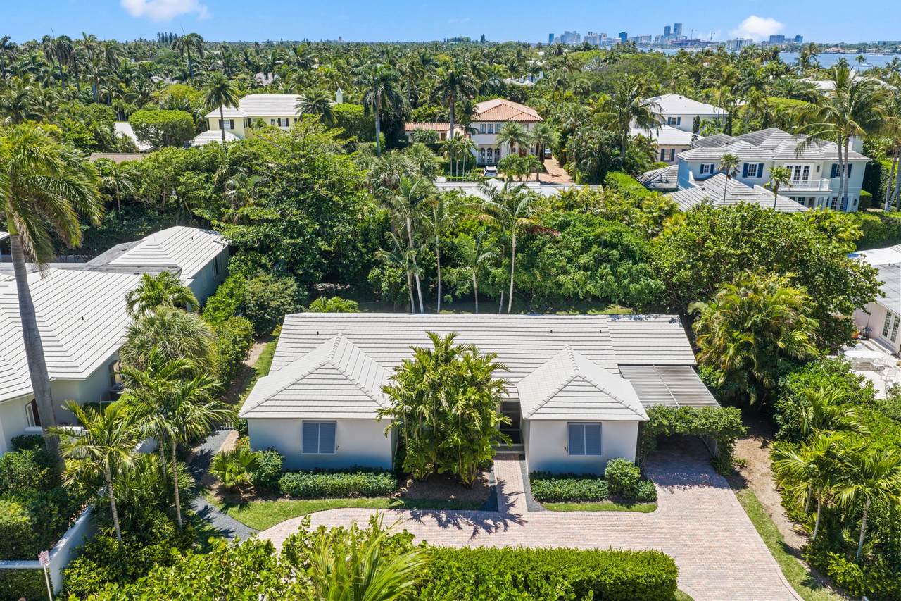 246 Merrain Road - Photo 1