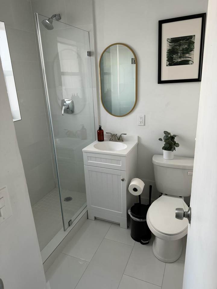 https://bt-photos.global.ssl.fastly.net/beaches/1280_boomver_1_B26018363-2.jpg
