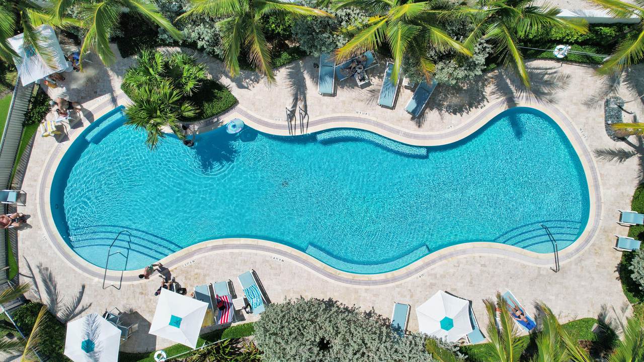 https://bt-photos.global.ssl.fastly.net/beaches/1280_boomver_1_B26018484-2.jpg