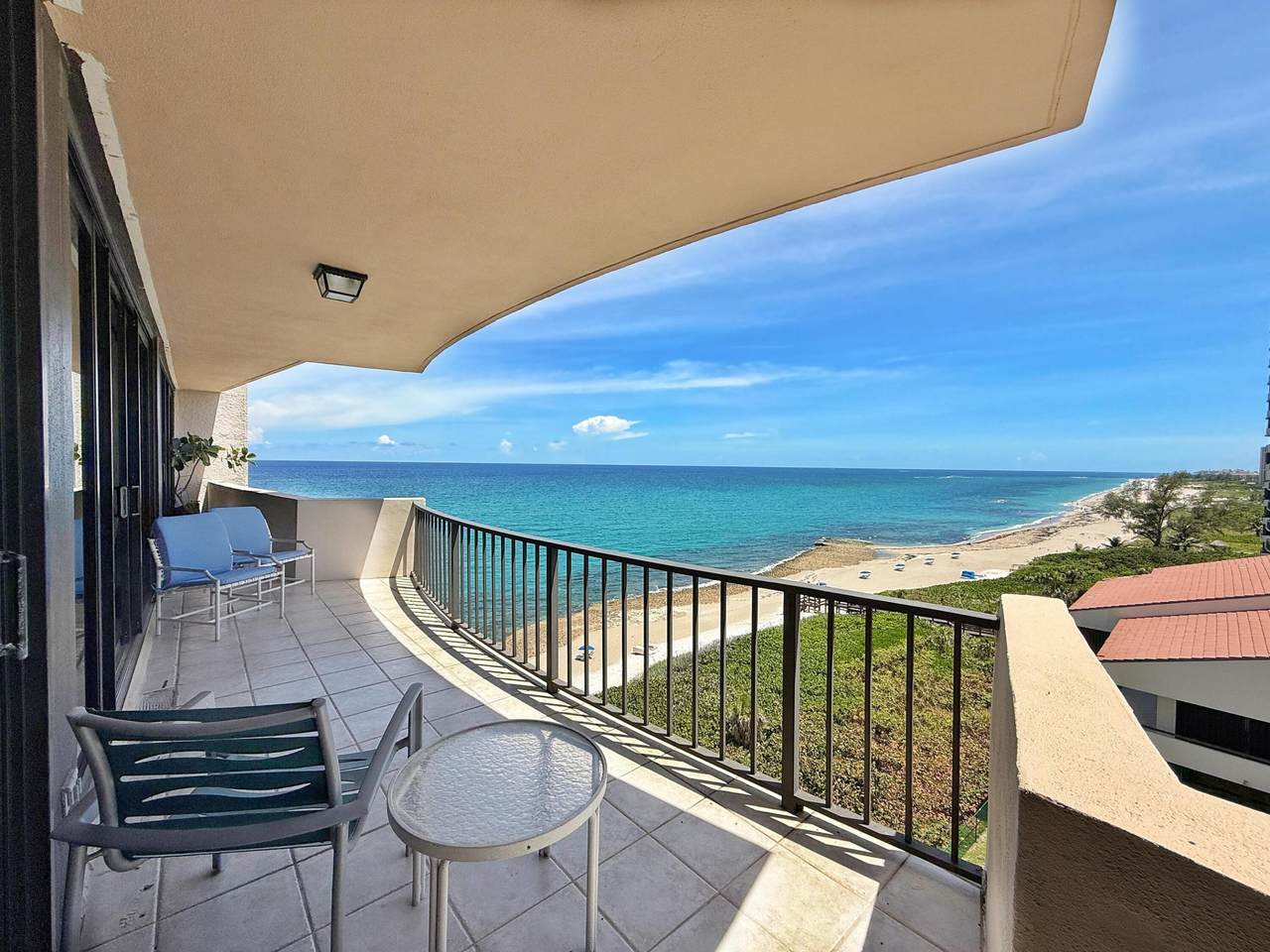 https://bt-photos.global.ssl.fastly.net/beaches/1280_boomver_1_B26018726-2.jpg