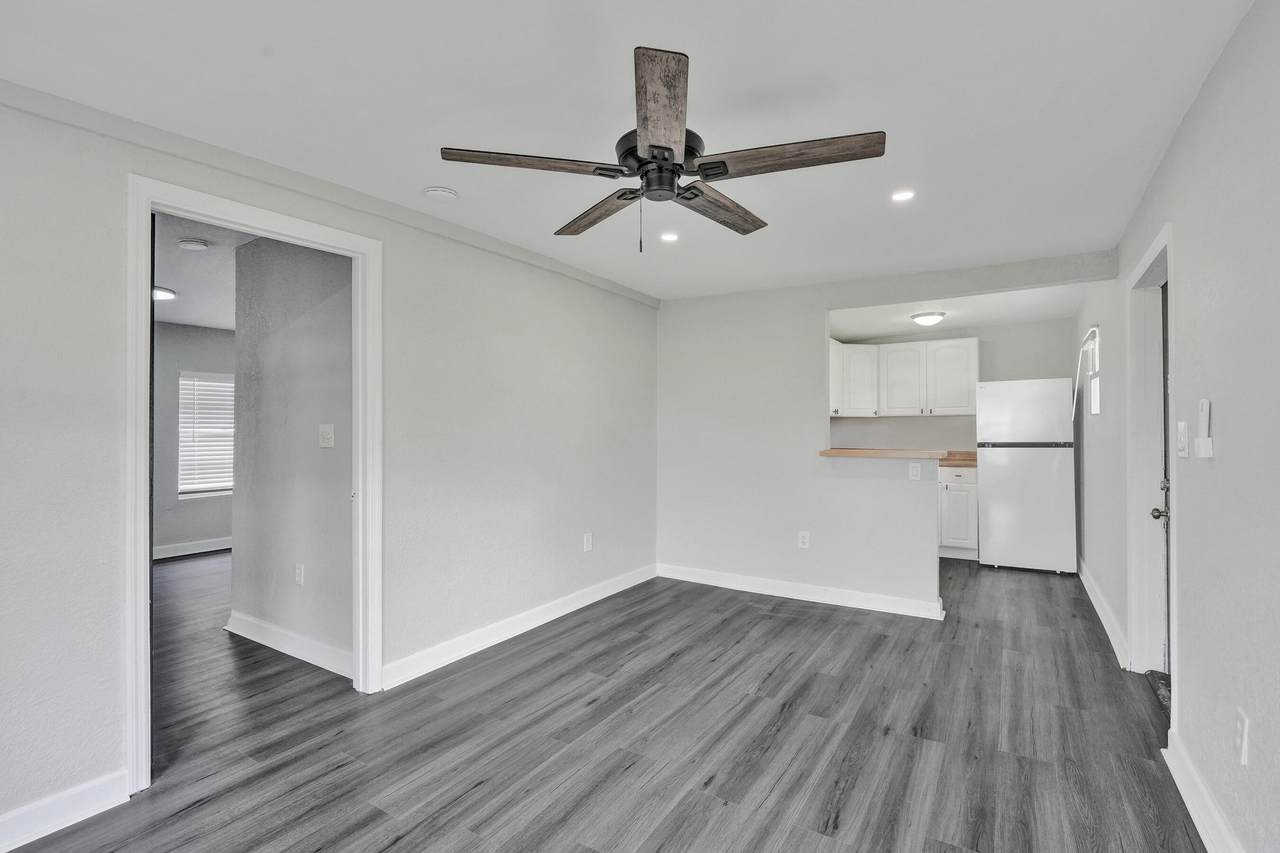 234 14th Avenue - Photo 1