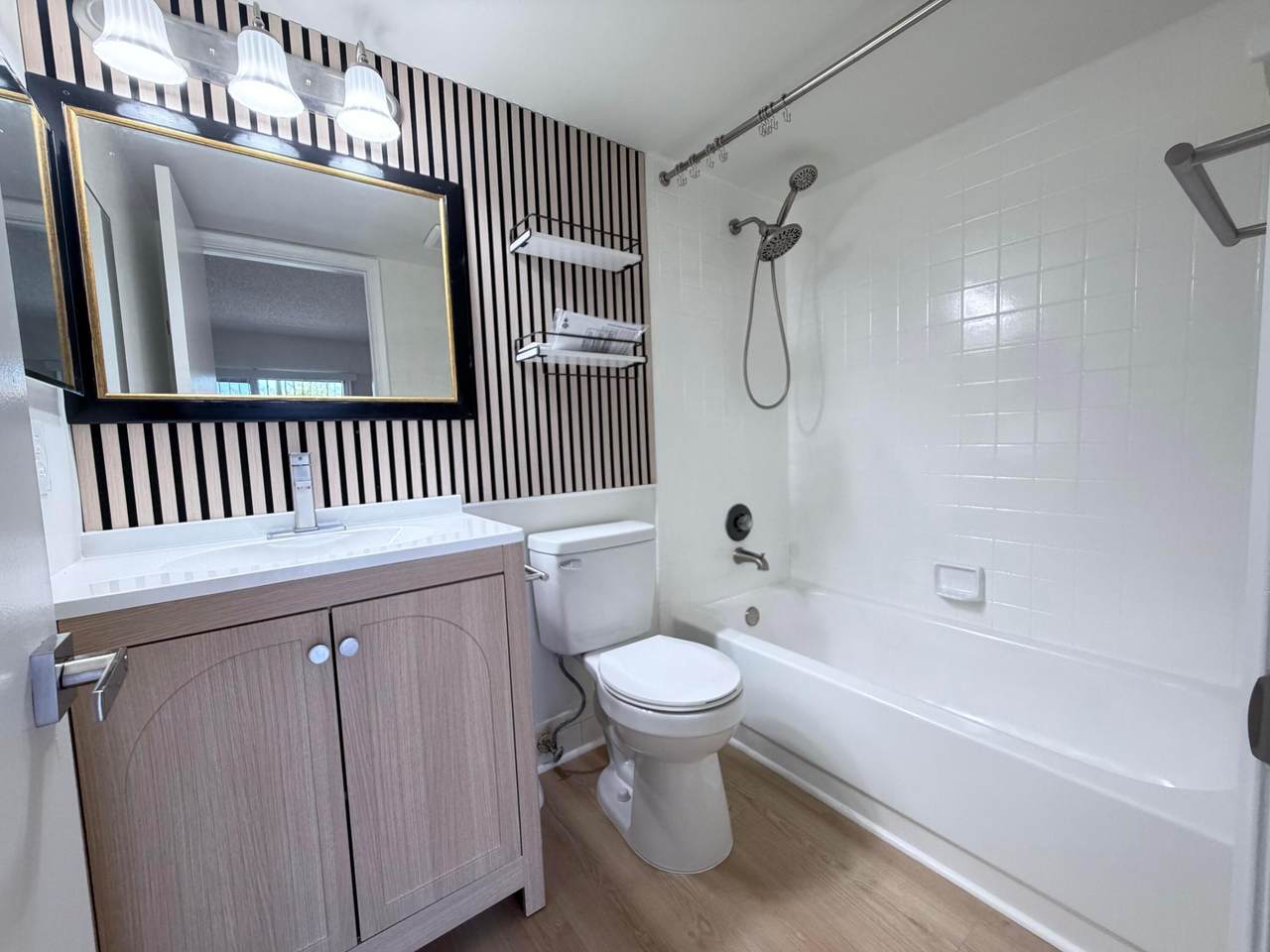 100 132nd Way - Photo 1