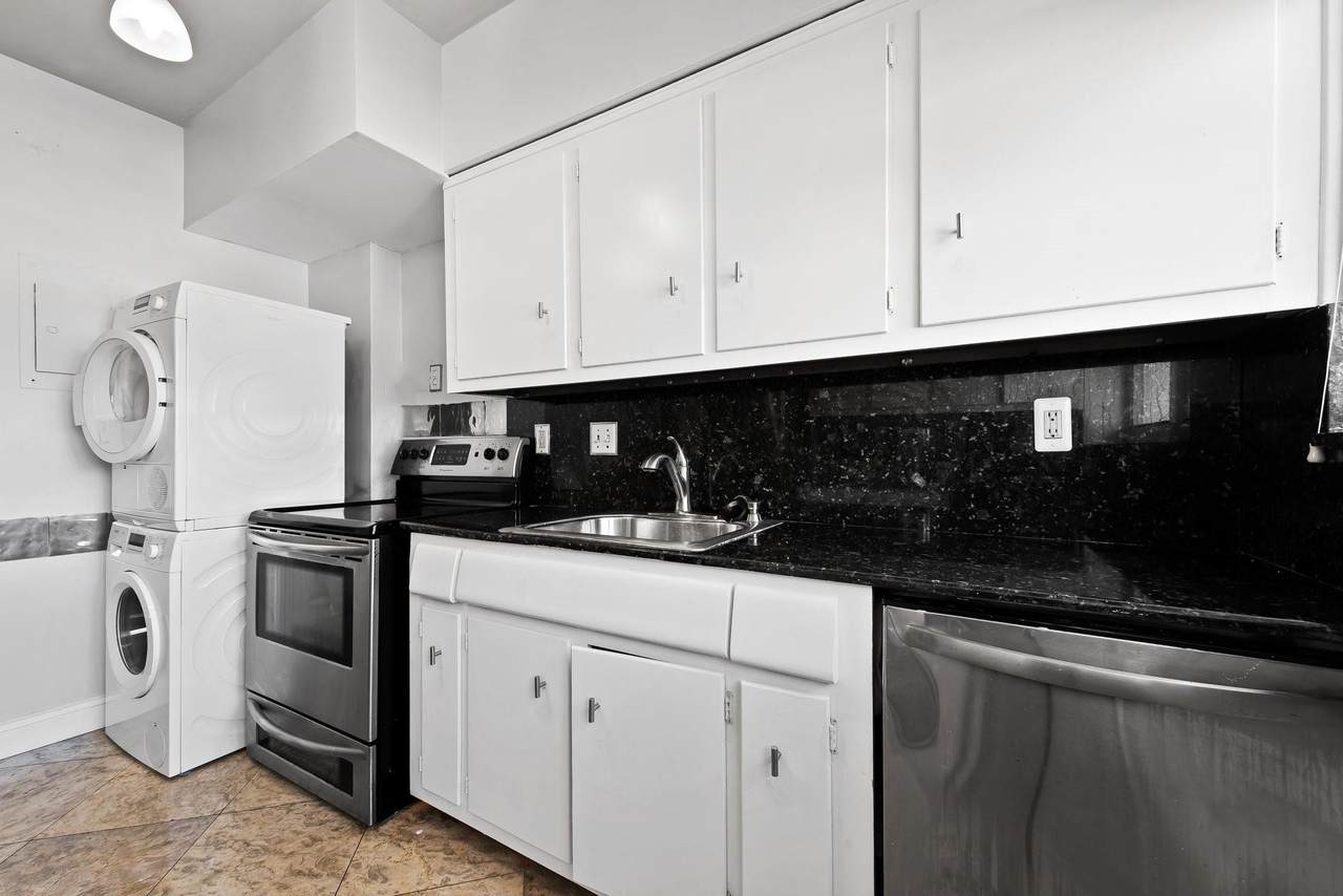 3003 Terramar Street - Photo 1
