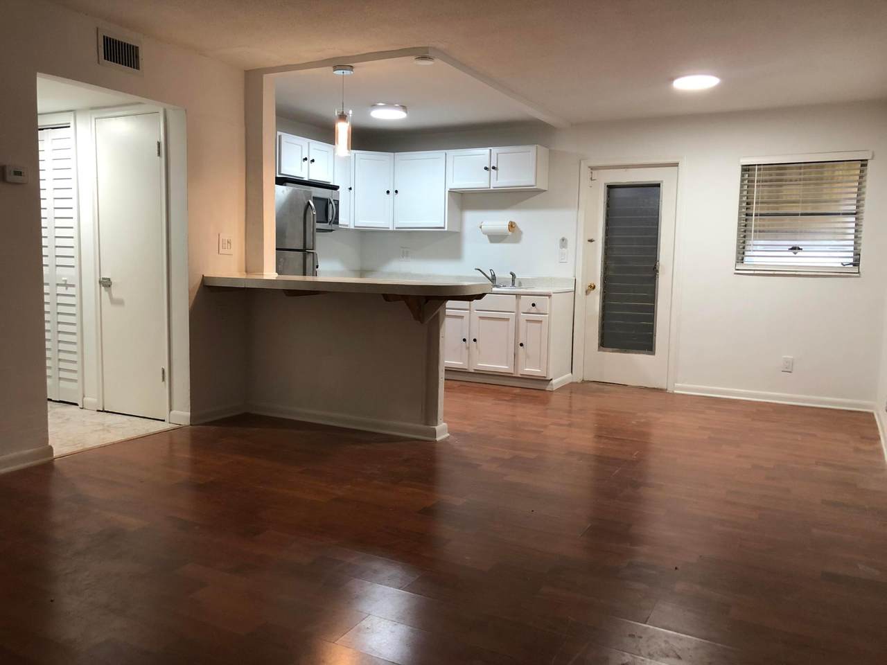 5112 Hollywood Boulevard - Photo 1