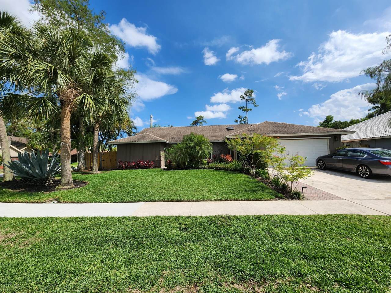 14313 Flora Lane - Photo 1