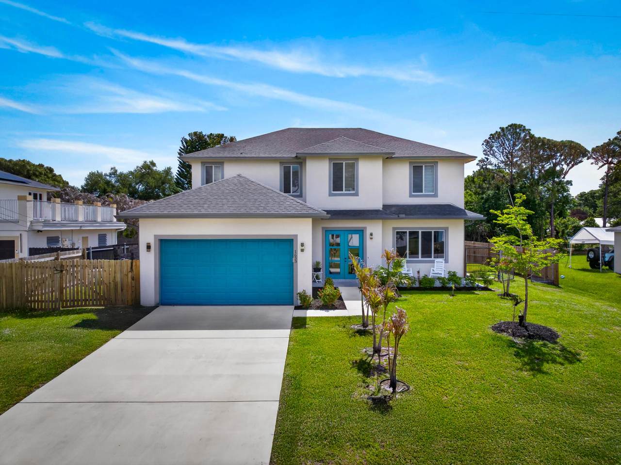 1633 Davis Street - Photo 1