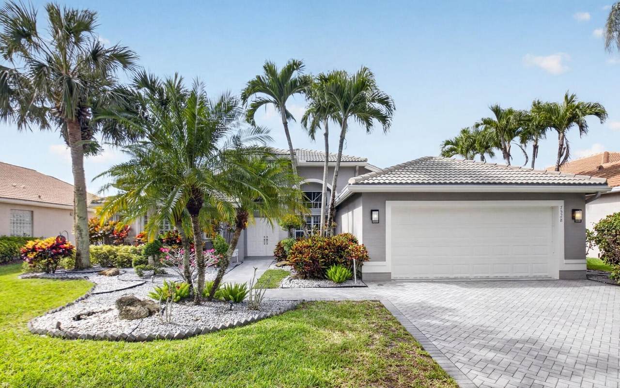 7528 Tarpon Cove Circle - Photo 1