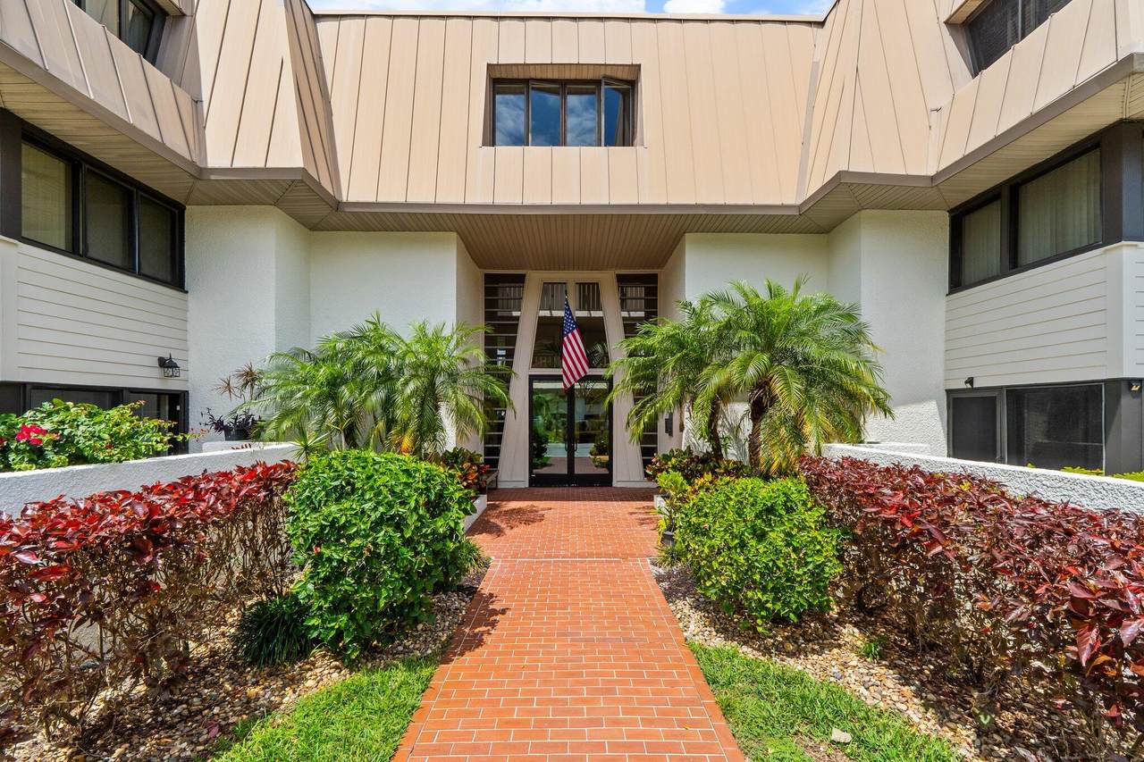 1800 Saint Lucie Boulevard - Photo 1