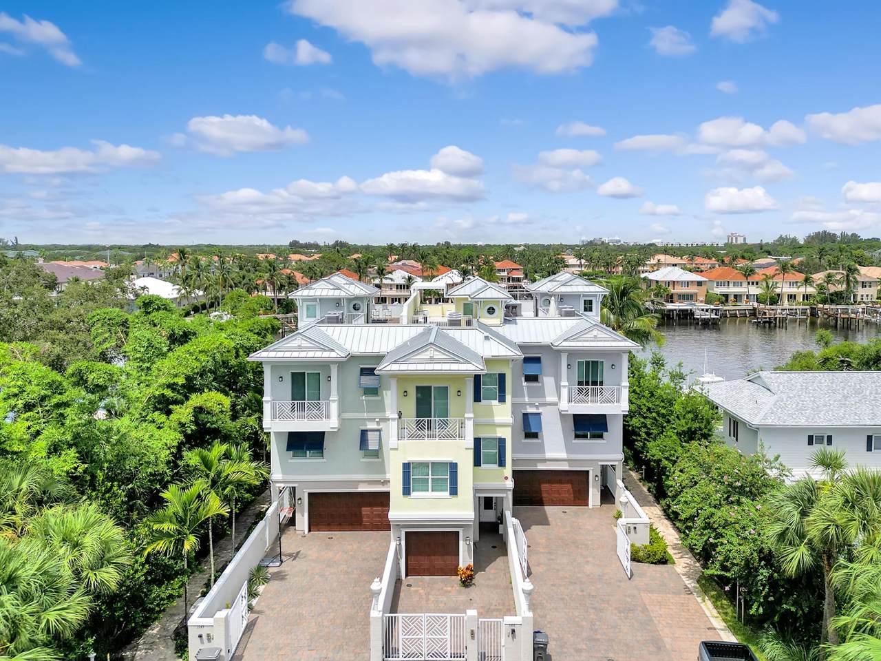 1045 Harbor Villas Drive - Photo 1
